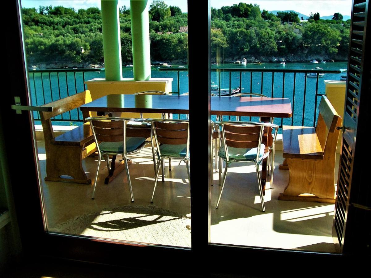 Villamar Beachfront Apartments With Free Private Parking Rabac Kültér fotó