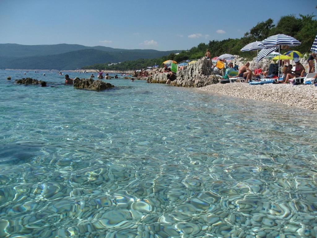 Villamar Beachfront Apartments With Free Private Parking Rabac Kültér fotó